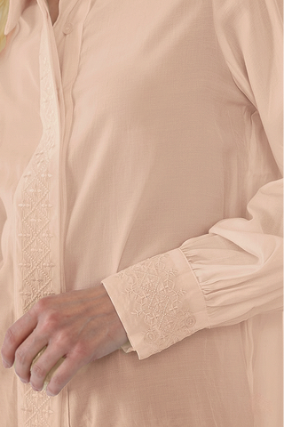 Camicia MIRABELLE m/l con polsini ricamati