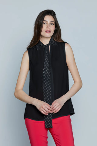 Blusa TUCSON Relish senza maniche con colletto fusciacca e strass sh