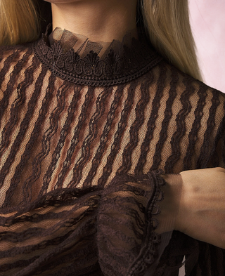 Blusa MORGANA m/l in pizzo con volant