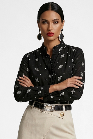 Camicia MEGREZ con ricami floreali in cotone