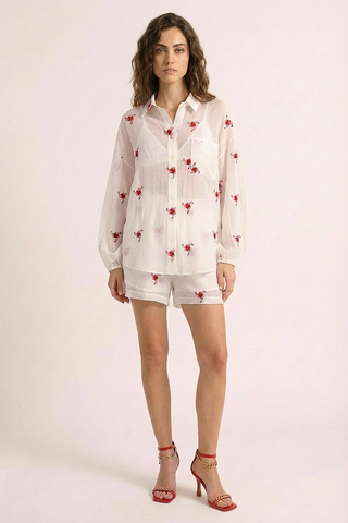 Set CATERINE completo di camicia e shorts con fiori ricamati