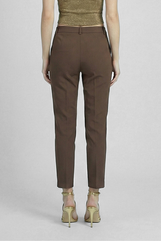 Pantaloni donna AJACCIO taglio capri con tasche sartoriali slim fit lunghezza 7/8