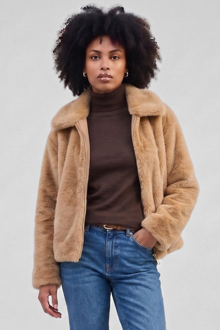CHELSEA faux fur jacket with zip
