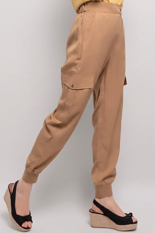 Pantaloni donna MANDY cargo in lyocell con elastico sul retro - immagine 4
