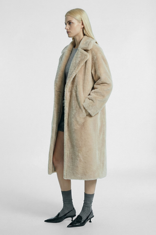 ANEMONE long Teddy coat